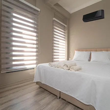 Nice With Garden Apartment